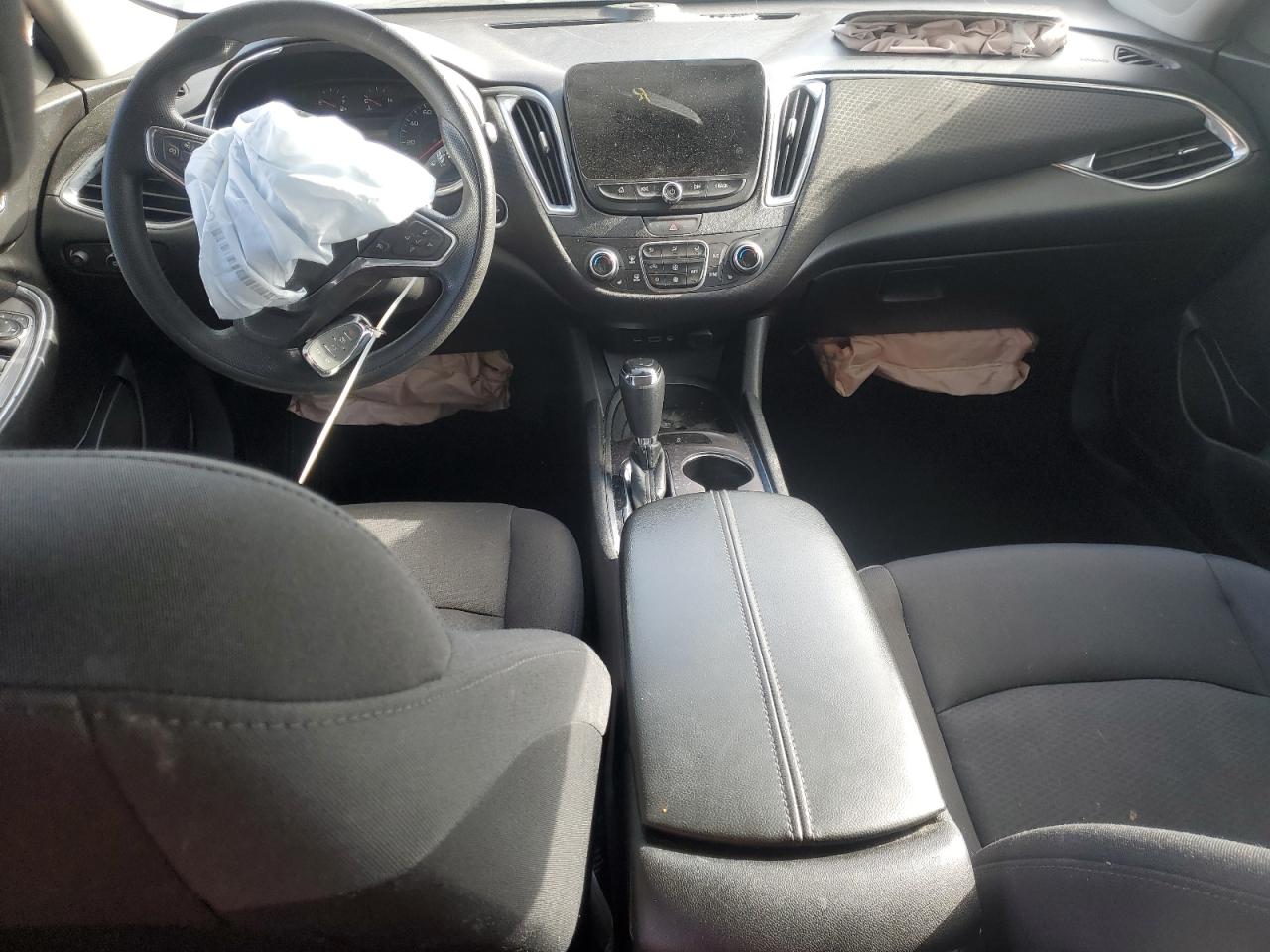 2019 Chevrolet Malibu - Image 8