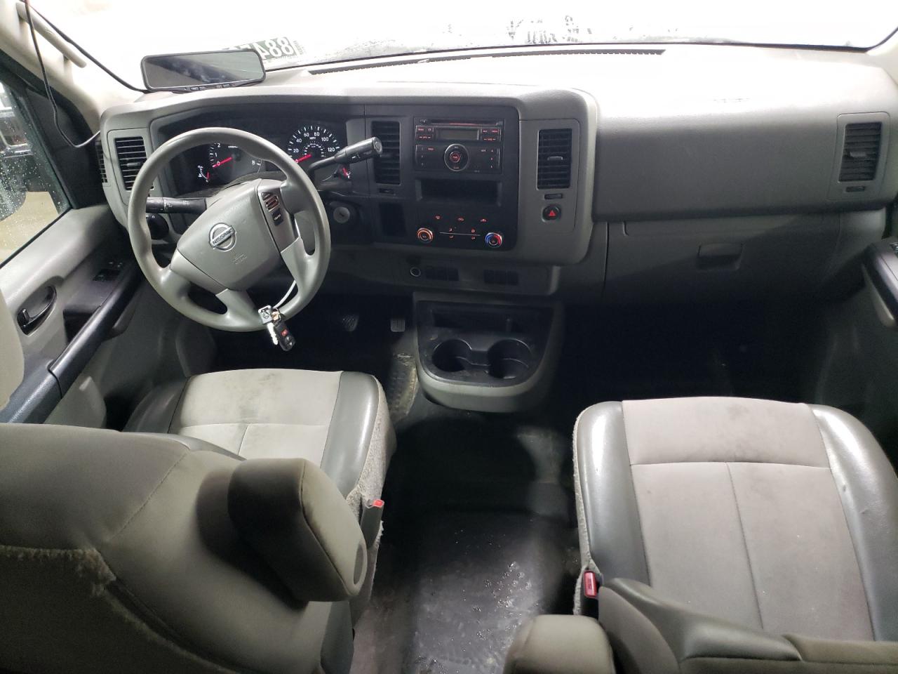 2016 Nissan NV - Image 8
