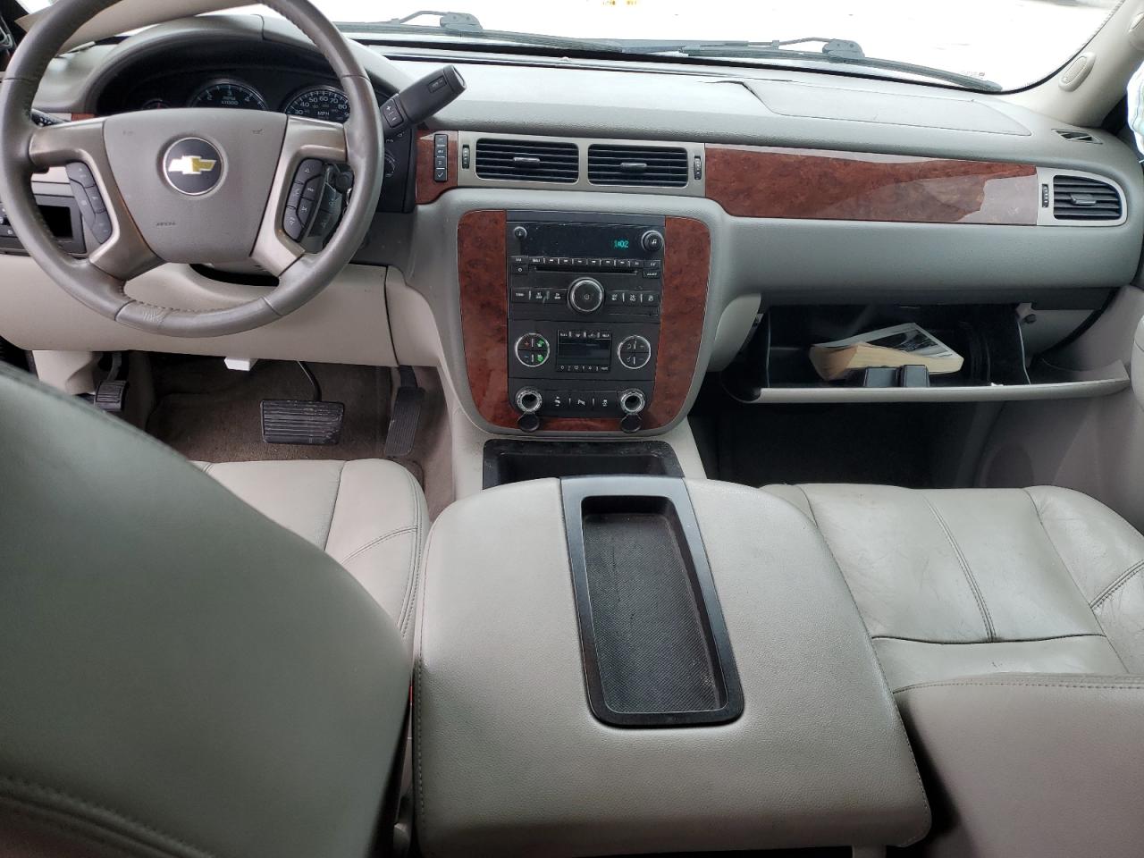 2014 Chevrolet Tahoe - Image 8