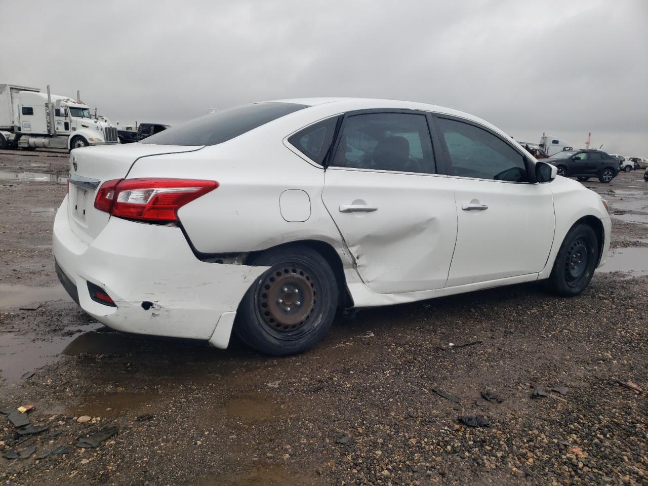 2019 Nissan Sentra - Image 3