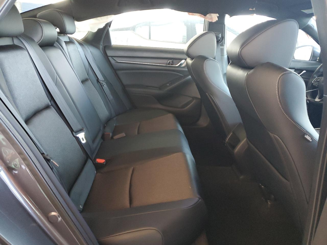 2018 Honda Accord - Image 10