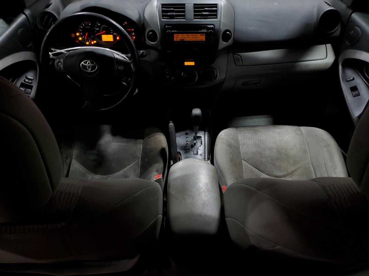 2012 Toyota RAV 4 - Image 8