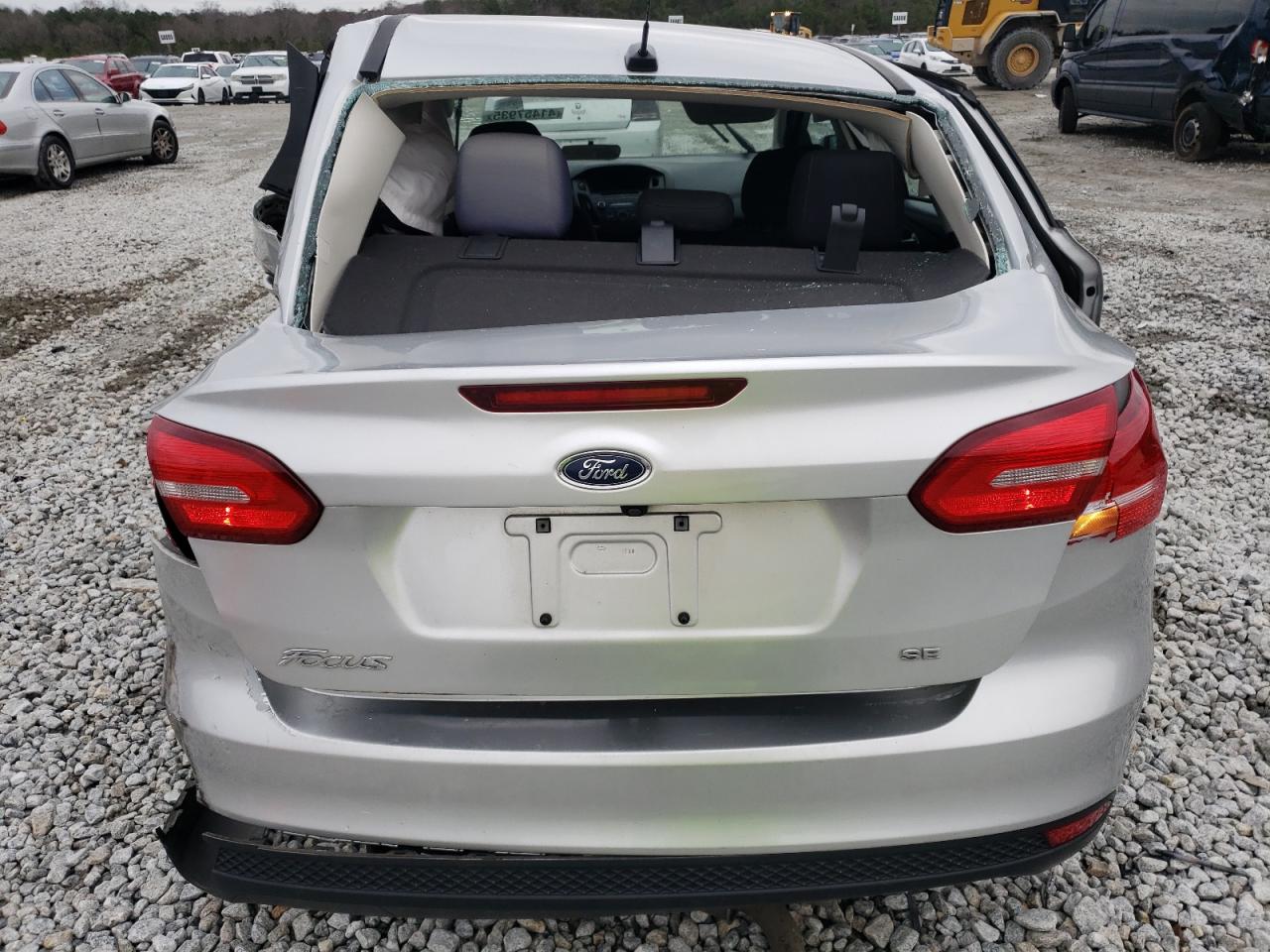 2017 Ford Focus - Image 6