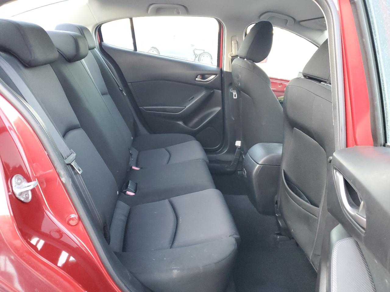 2014 Mazda 3 - Image 10