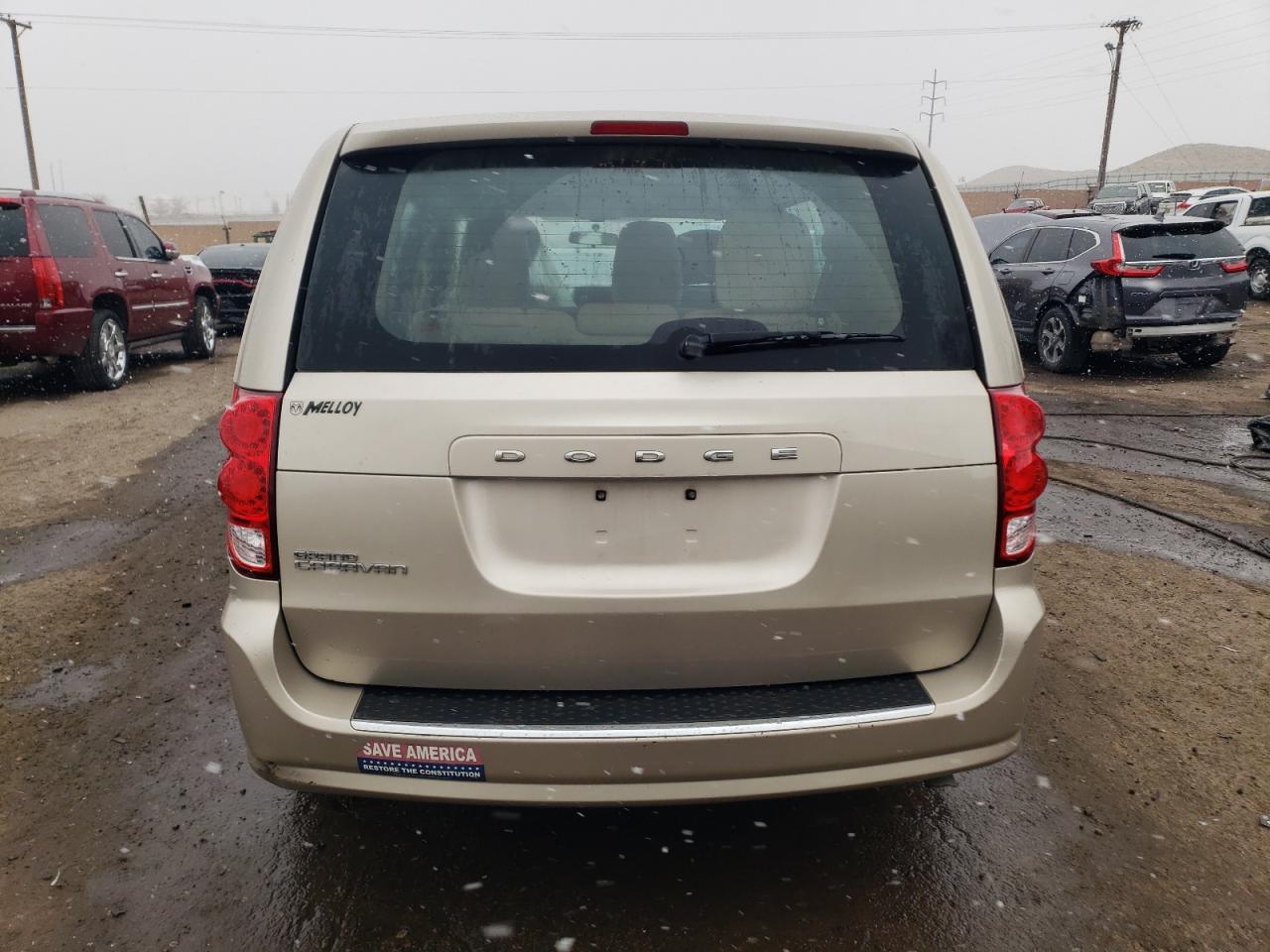 2015 Dodge Caravan - Image 6