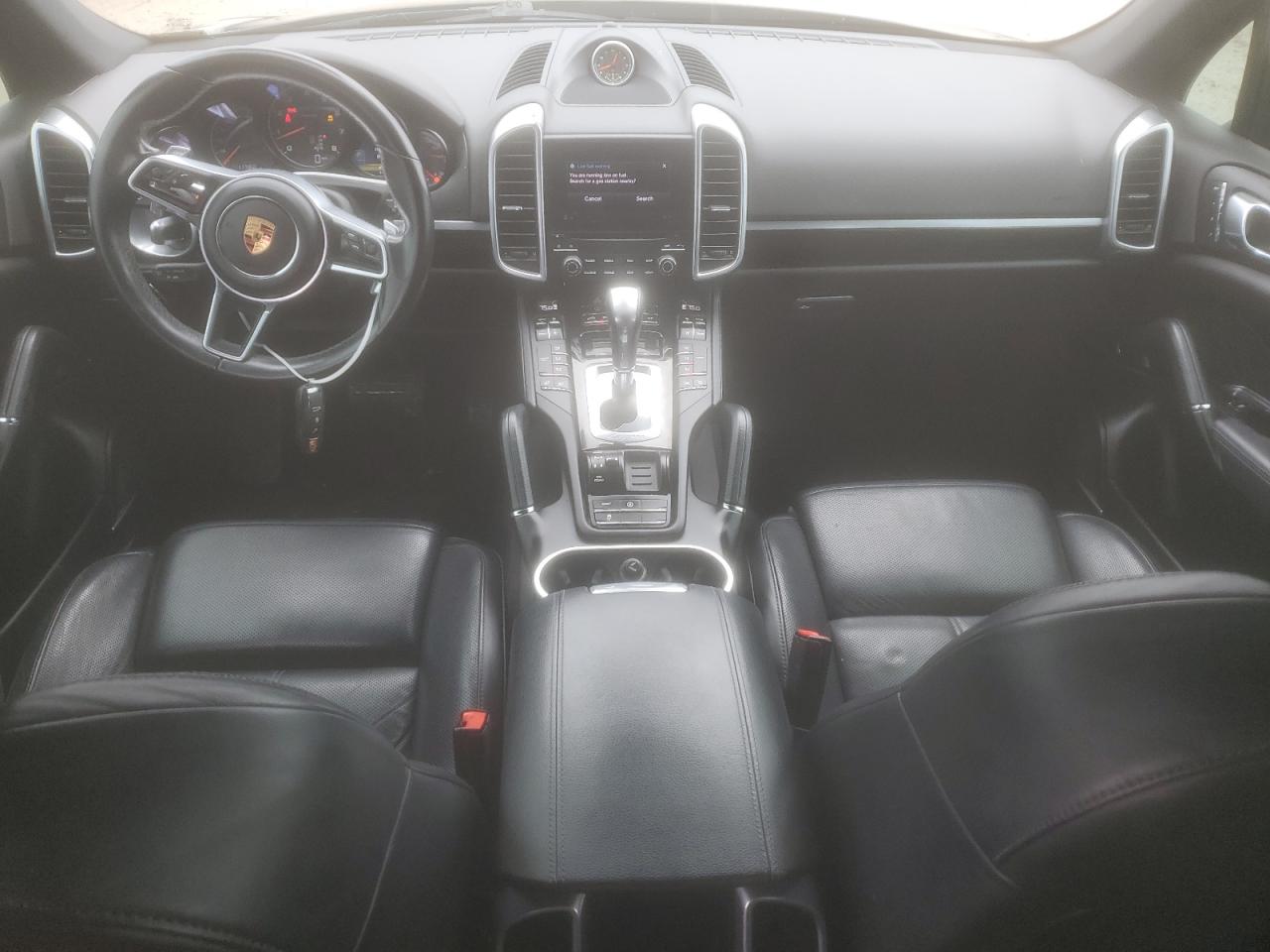 2018 Porsche Cayenne - Image 8
