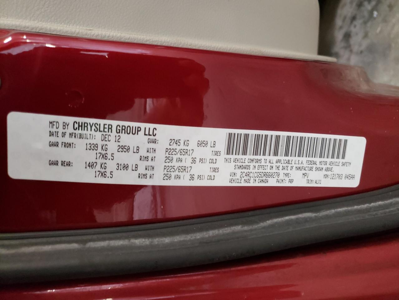 2013 Chrysler Town & Country - Image 15