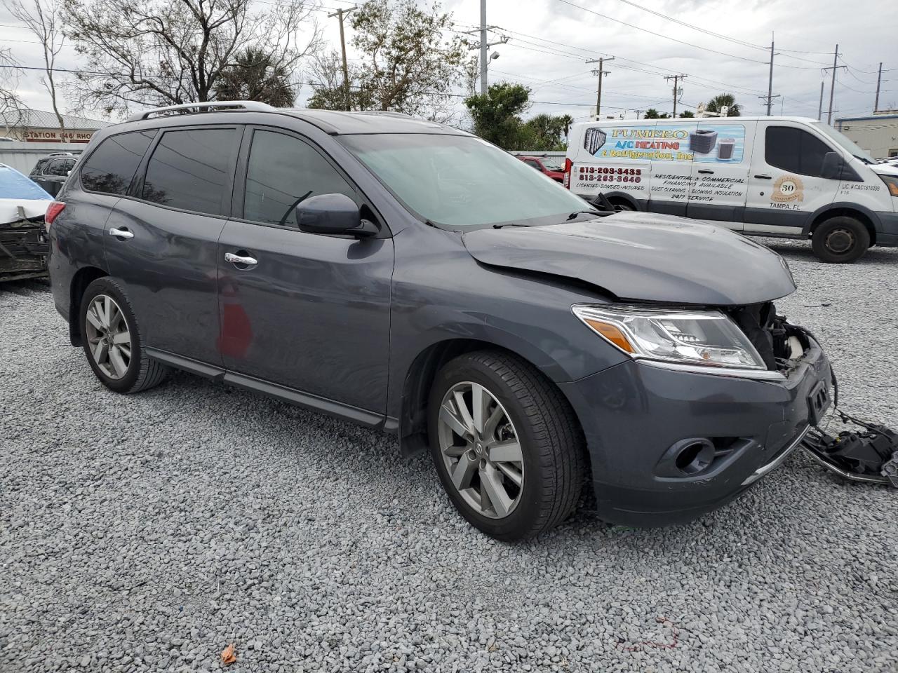 2014 Nissan Pathfinder - Image 4
