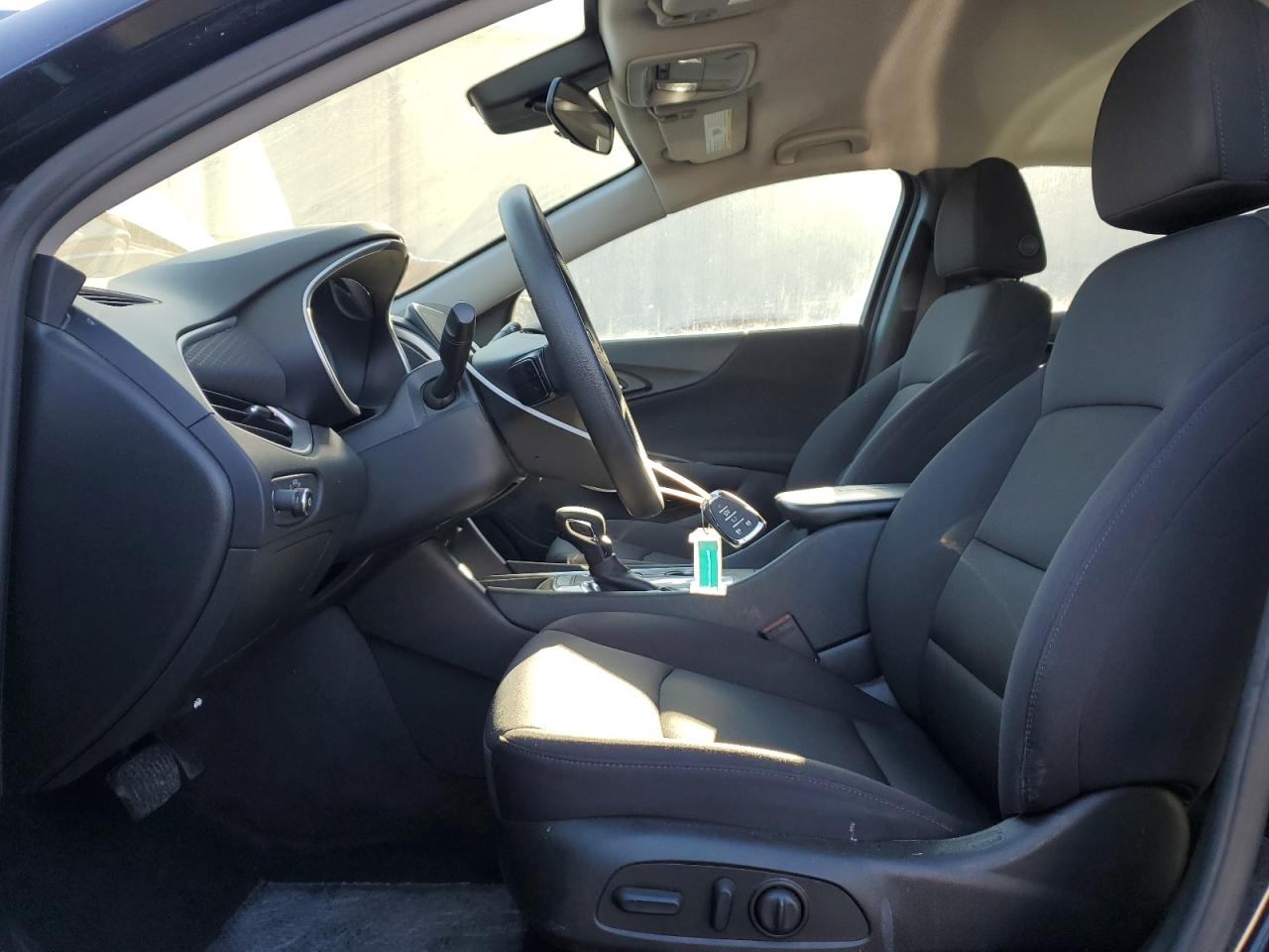 2023 Chevrolet Malibu - Image 7