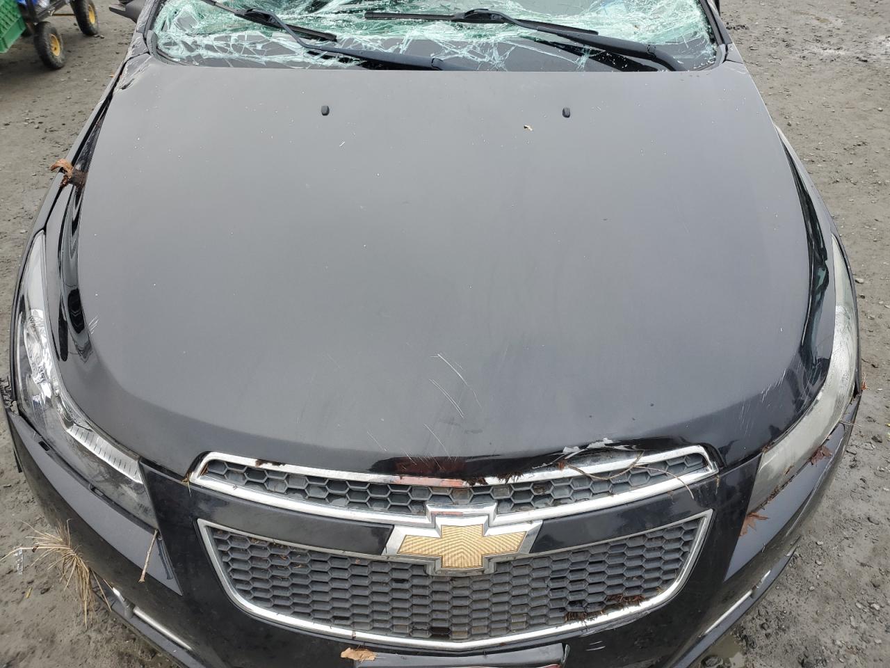 2012 Chevrolet Cruze - Image 11