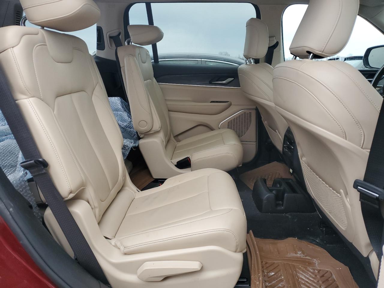 2021 Jeep Grand Cherokee - Image 11