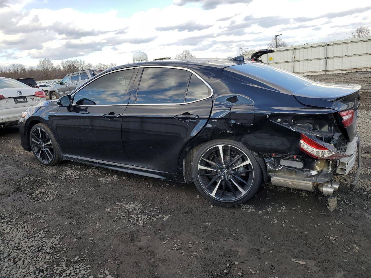 2020 Toyota Camry - Image 2