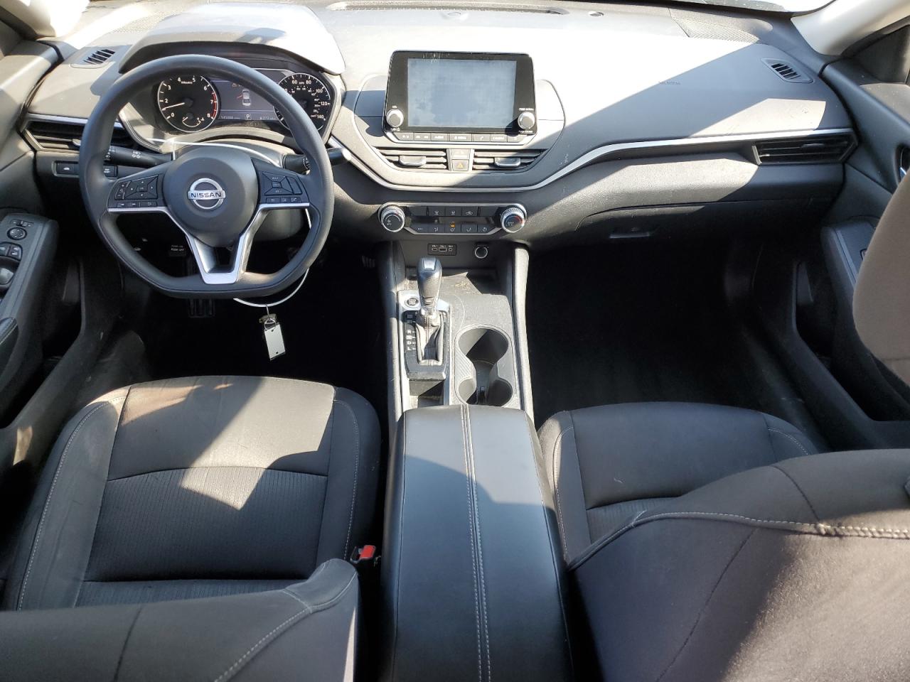 2020 Nissan Altima - Image 8