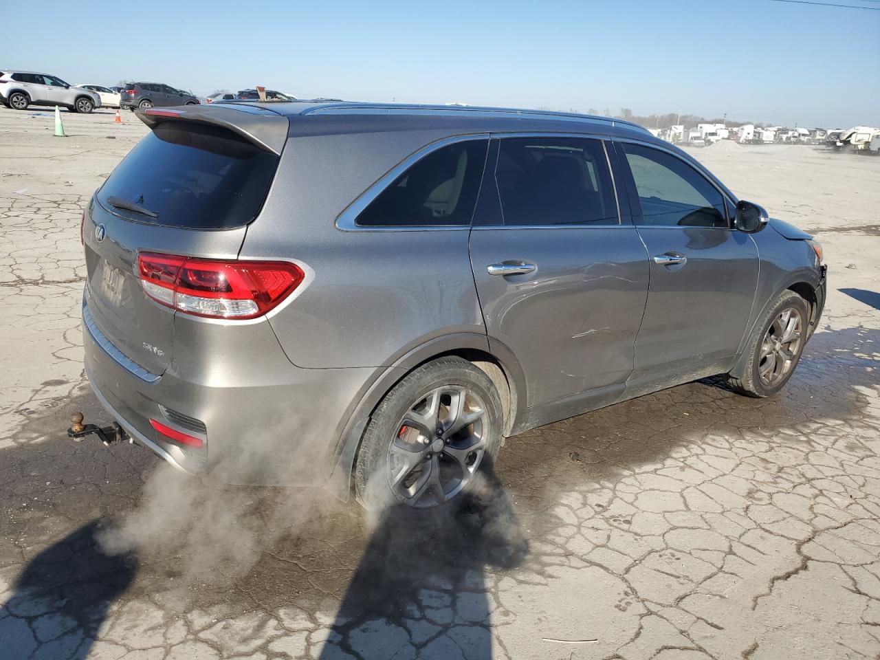 2016 Kia Sorento - Image 3