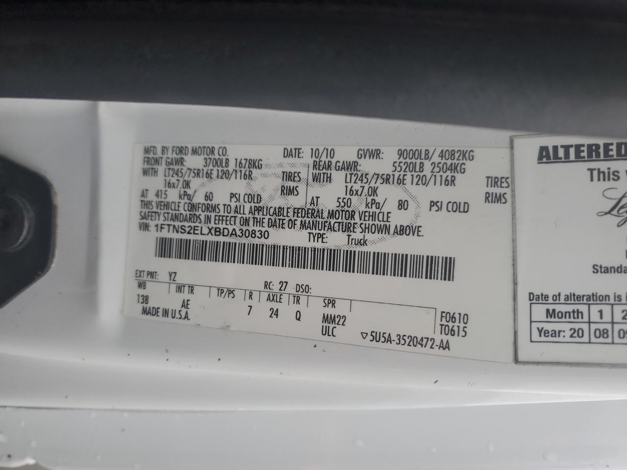 2011 Ford Econoline - Image 13