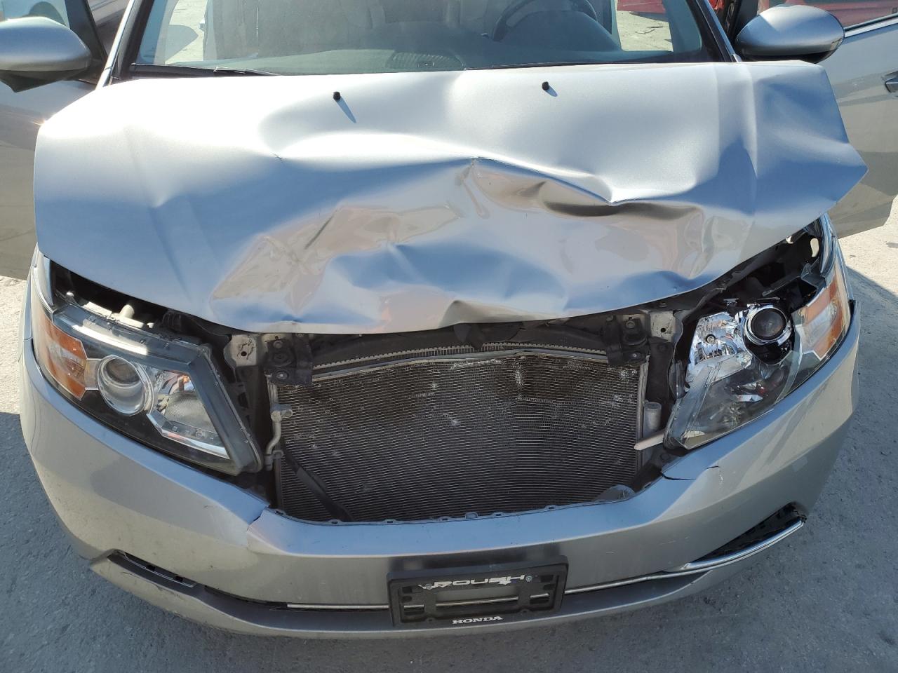 2016 Honda Odyssey - Image 13