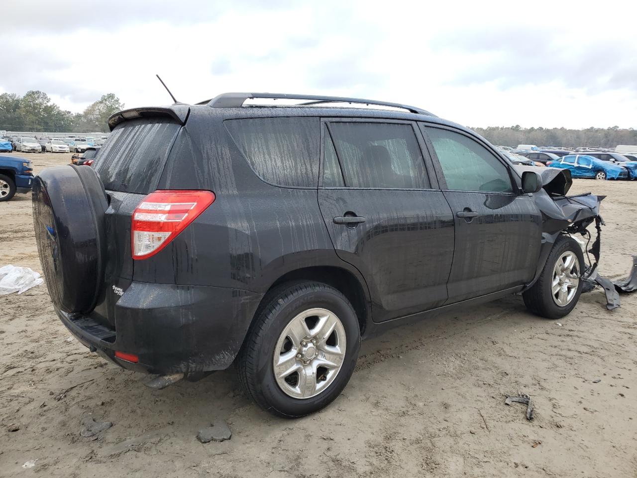 2010 Toyota RAV 4 - Image 3