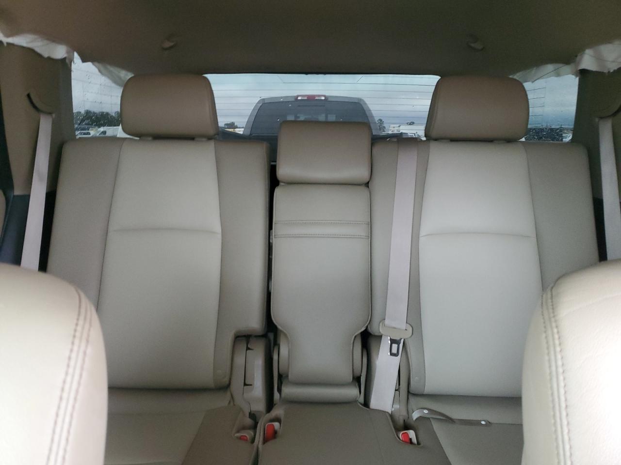 2018 Toyota 4Runner - Image 10