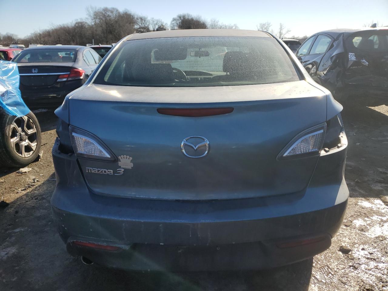2010 Mazda 3 - Image 6