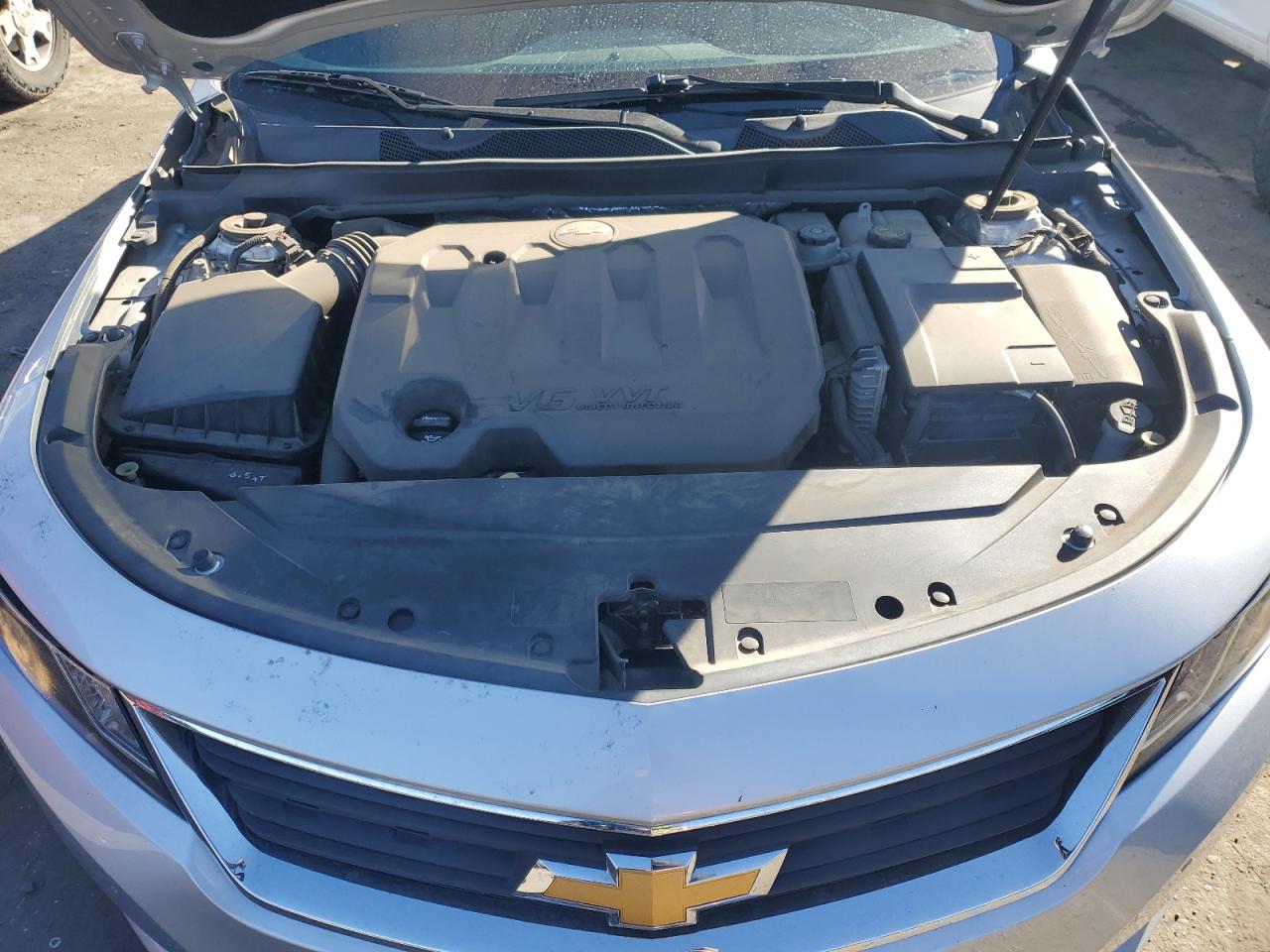 2018 Chevrolet Impala - Image 11