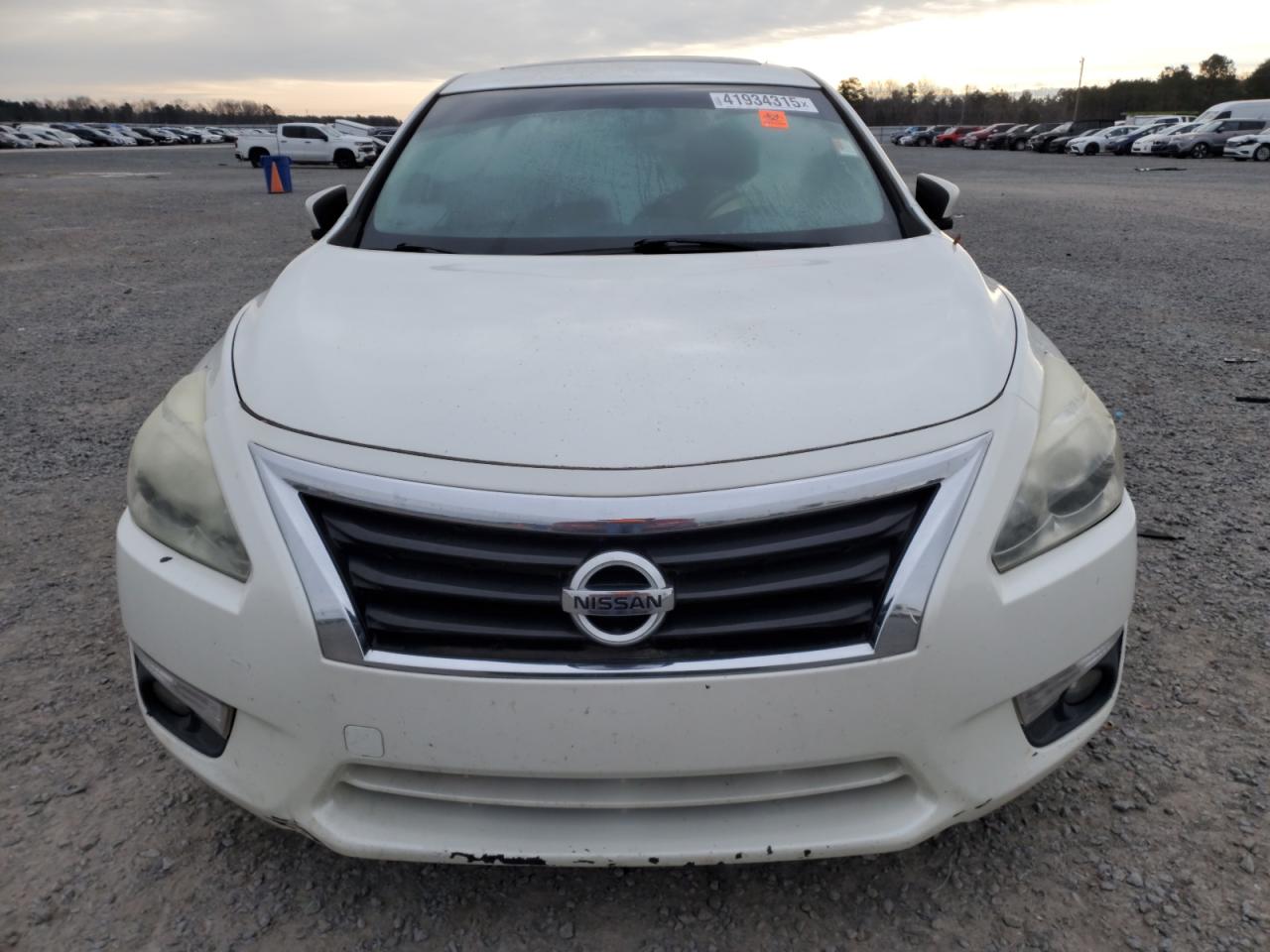 2014 Nissan Altima - Image 5