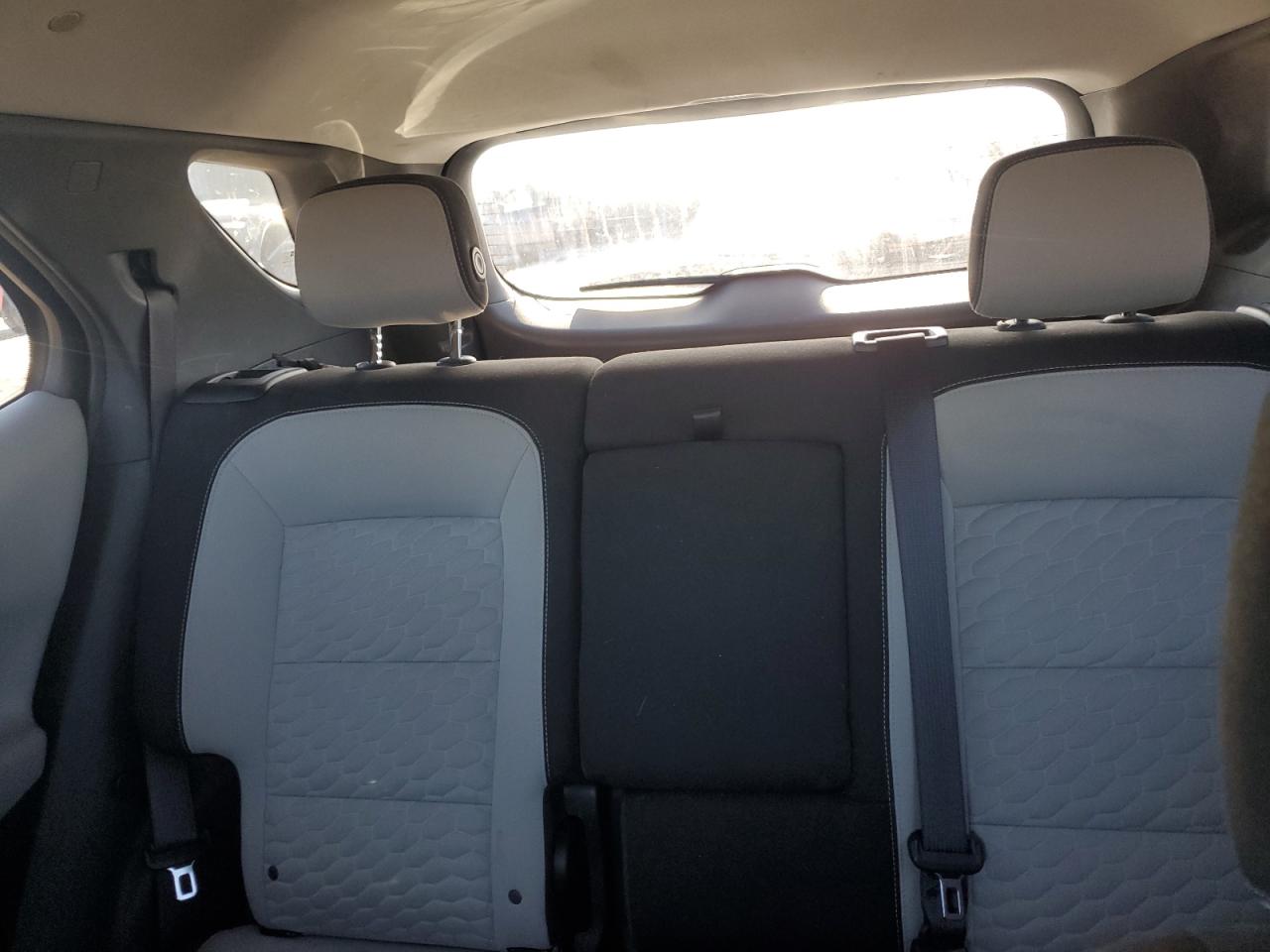 2020 Chevrolet Equinox - Image 10