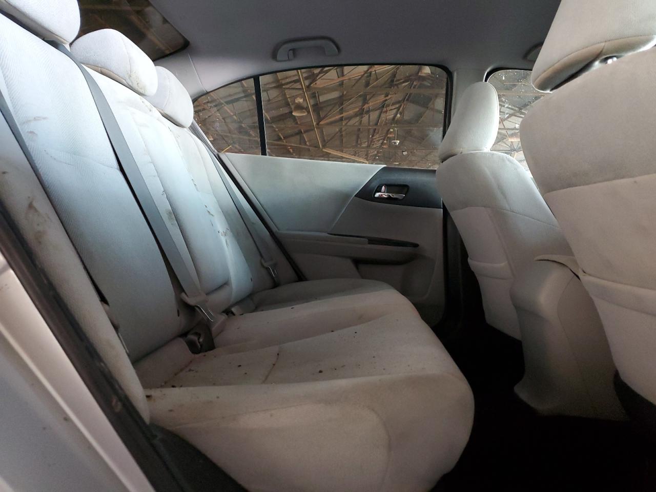 2013 Honda Accord - Image 11