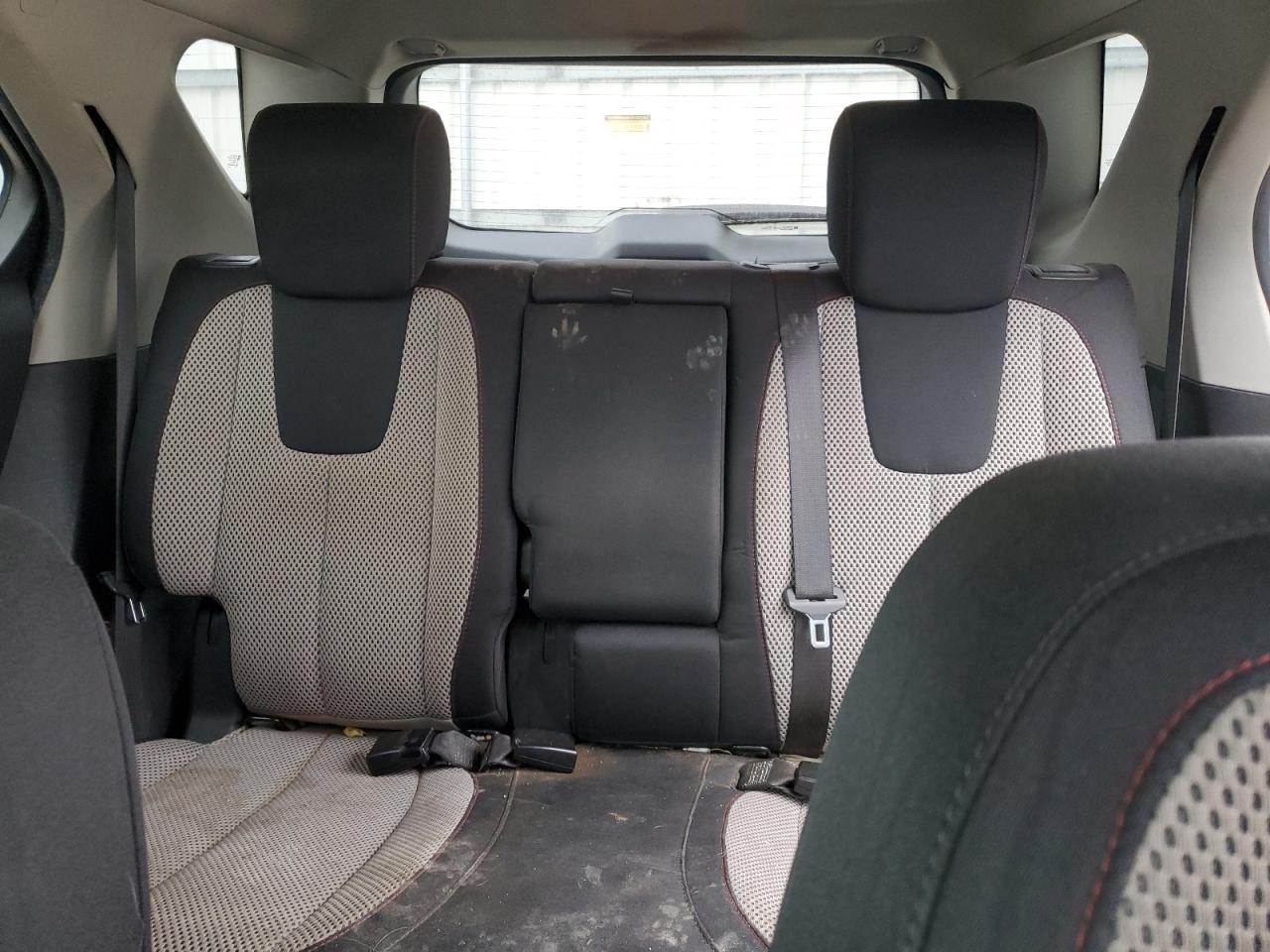 2011 Chevrolet Equinox - Image 10