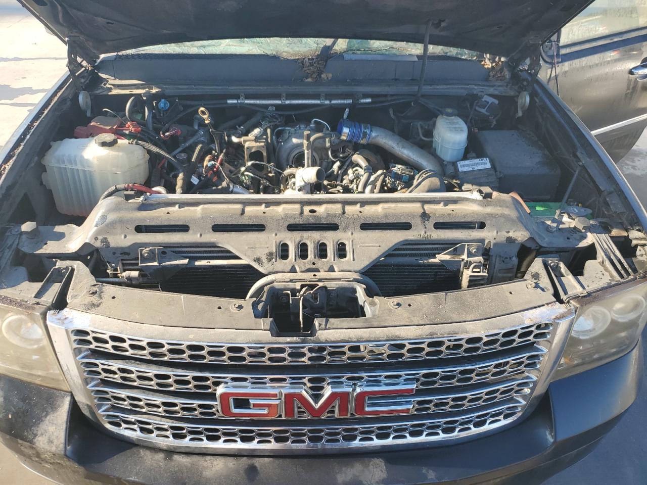 2013 GMC Sierra - Image 11