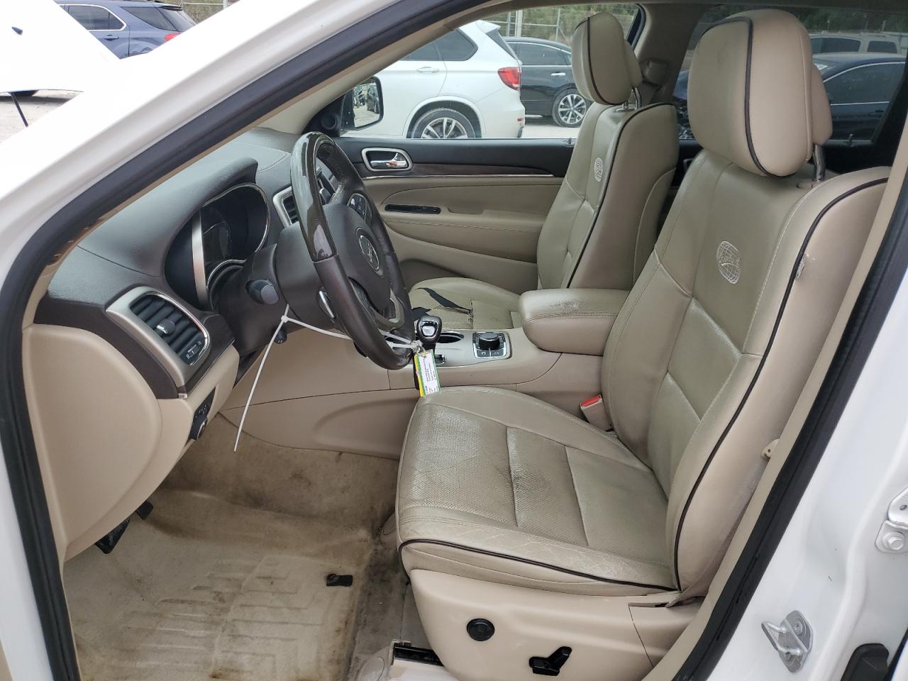 2015 Jeep Grand Cherokee - Image 7