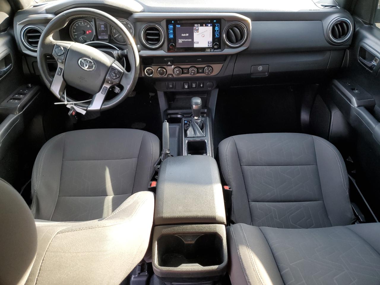 2019 Toyota Tacoma - Image 8