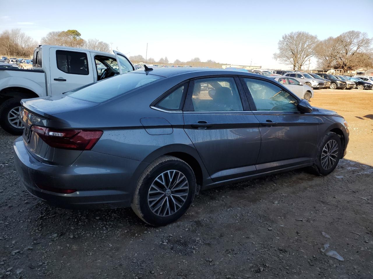2021 Volkswagen Jetta - Image 3