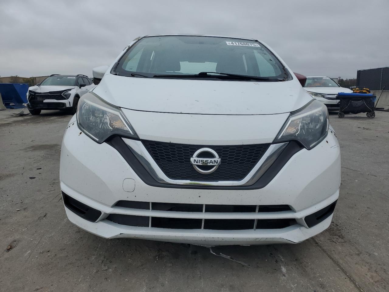 2017 Nissan Versa - Image 5