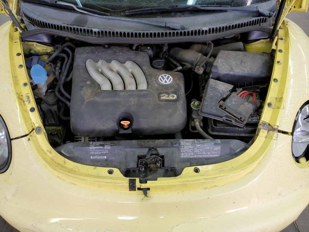 2001 Volkswagen Beetle - Image 11