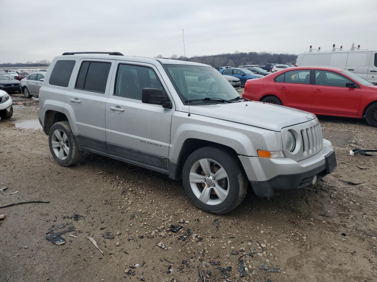 2011 Jeep Liberty (Patriot) - Image 4