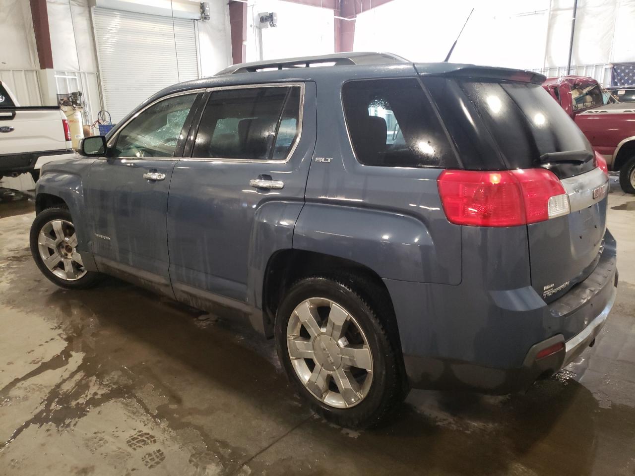 2011 GMC Terrain - Image 2