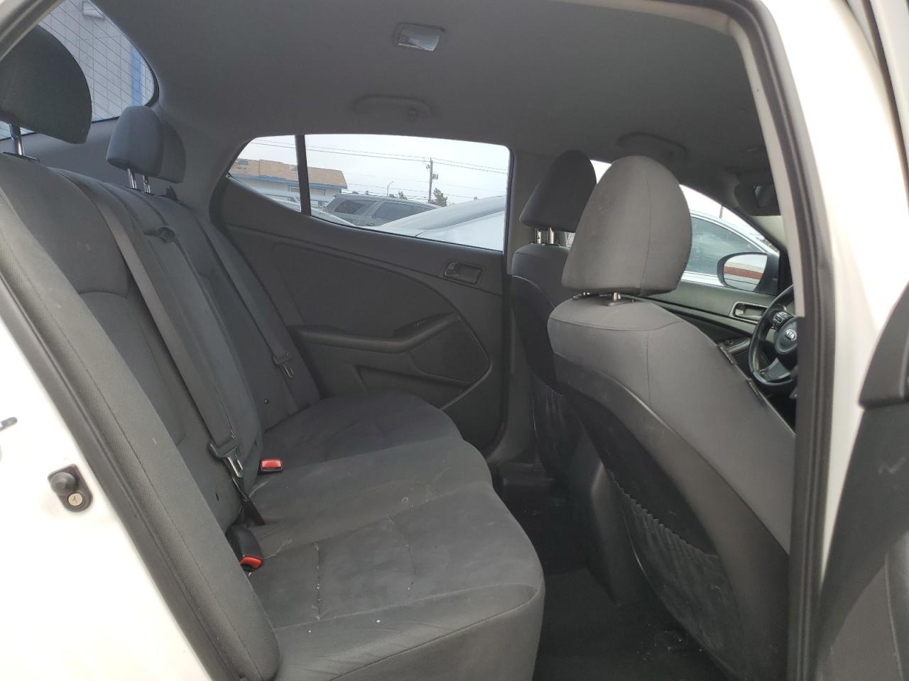 2015 Kia Optima - Image 10