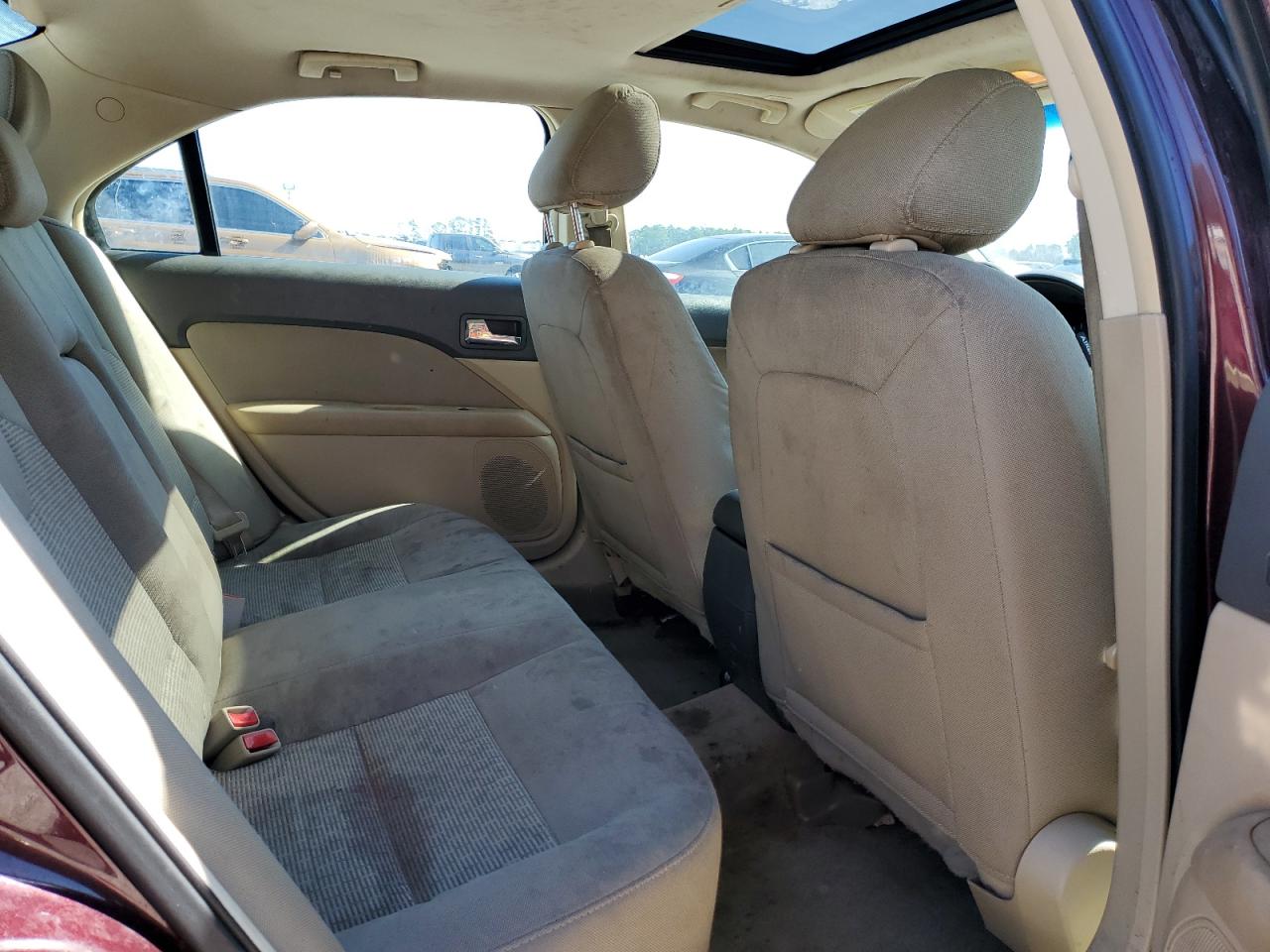 2011 Ford Fusion - Image 10