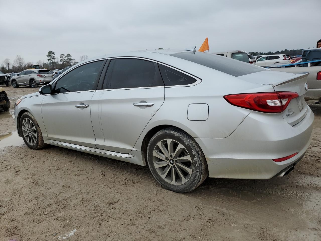 2017 Hyundai Sonata - Image 2