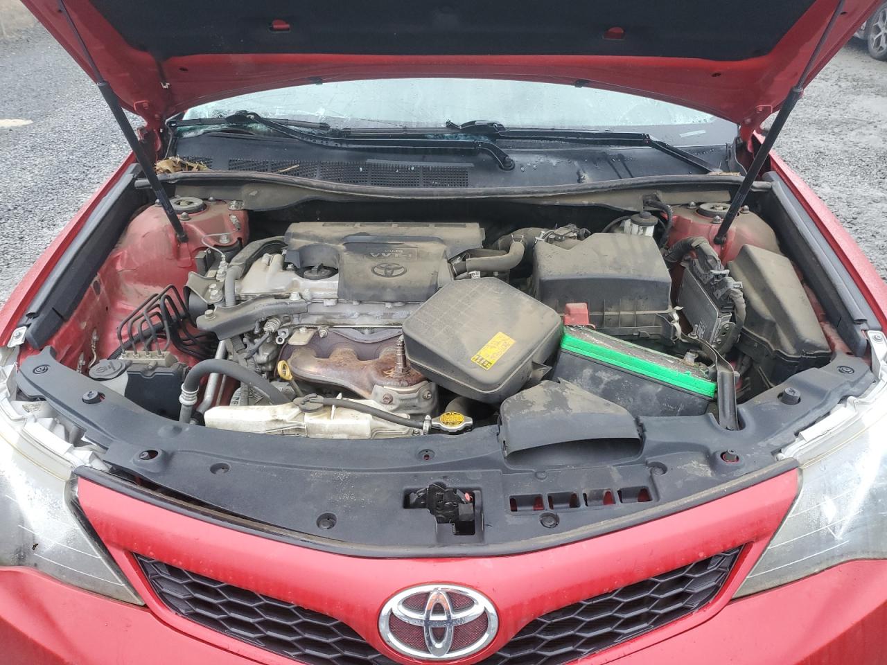 2012 Toyota Camry - Image 12