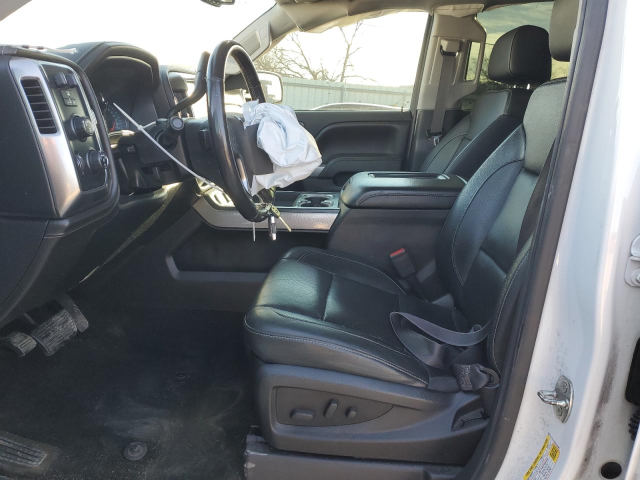 2017 Chevrolet Silverado - Image 7