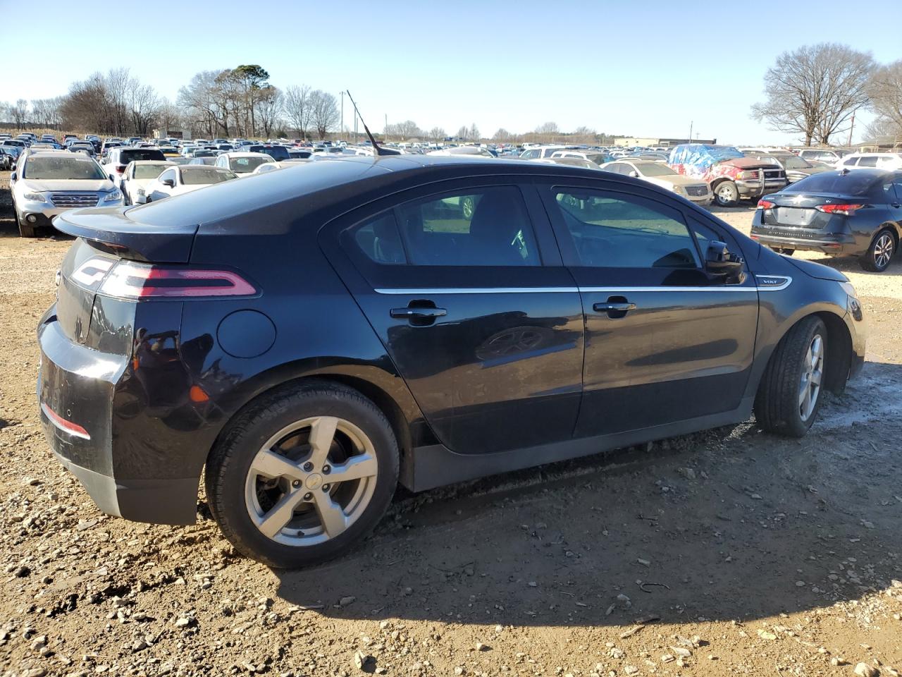 2014 Chevrolet Volt - Image 3
