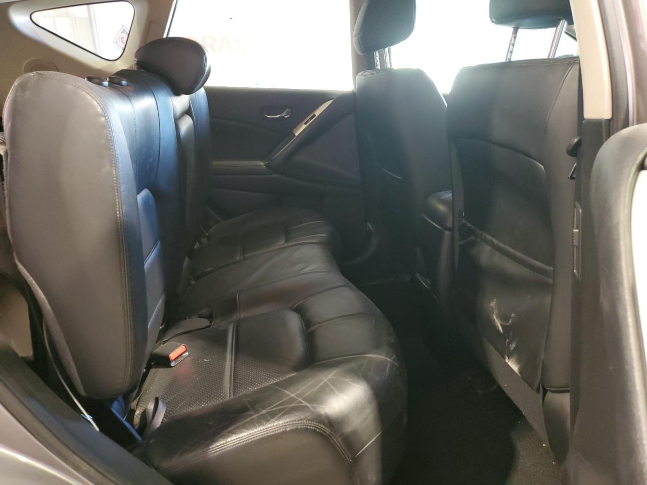 2011 Nissan Murano - Image 11
