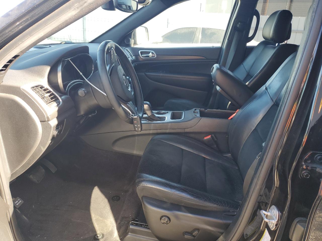 2018 Jeep Grand Cherokee - Image 7