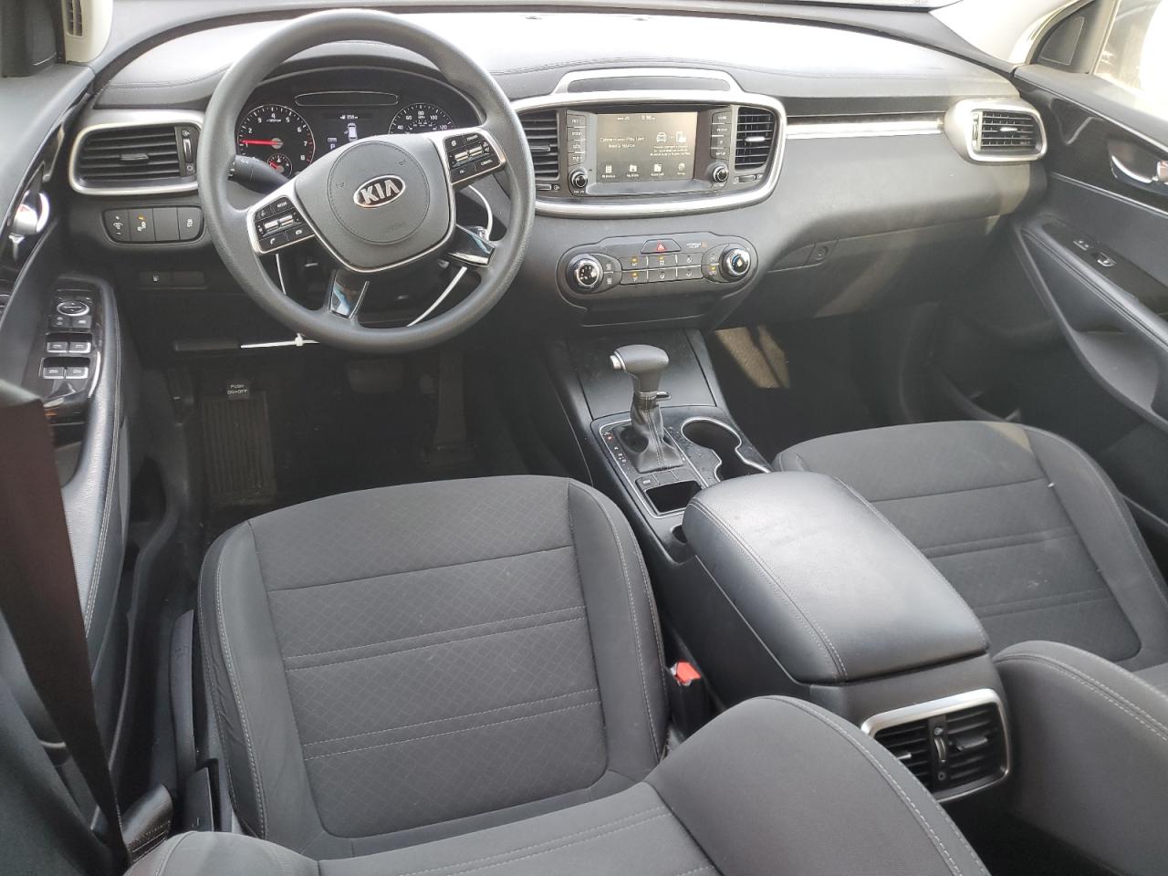 2020 Kia Sorento - Image 8