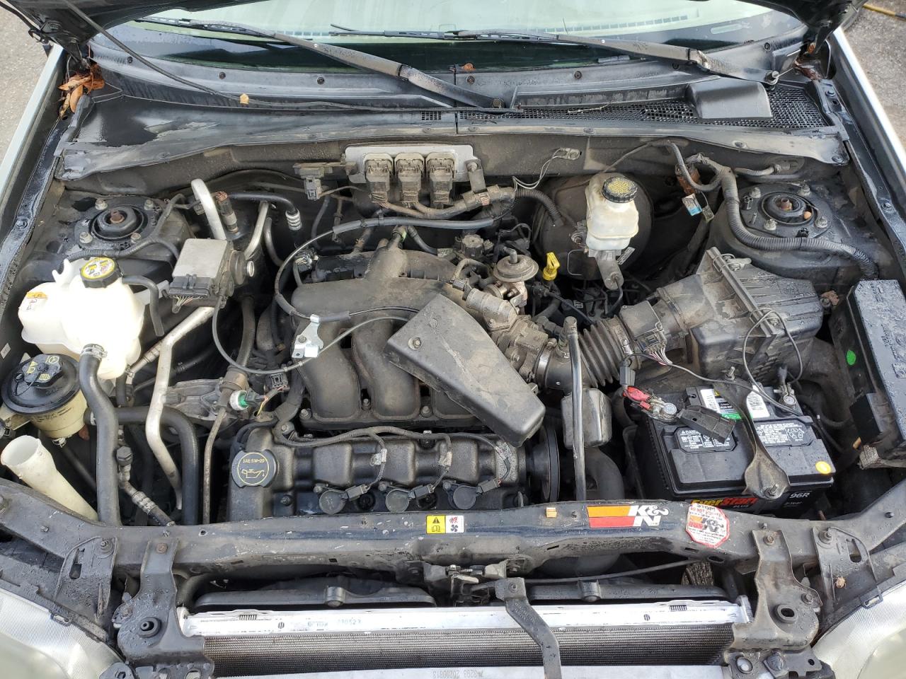 2006 Ford Escape - Image 12