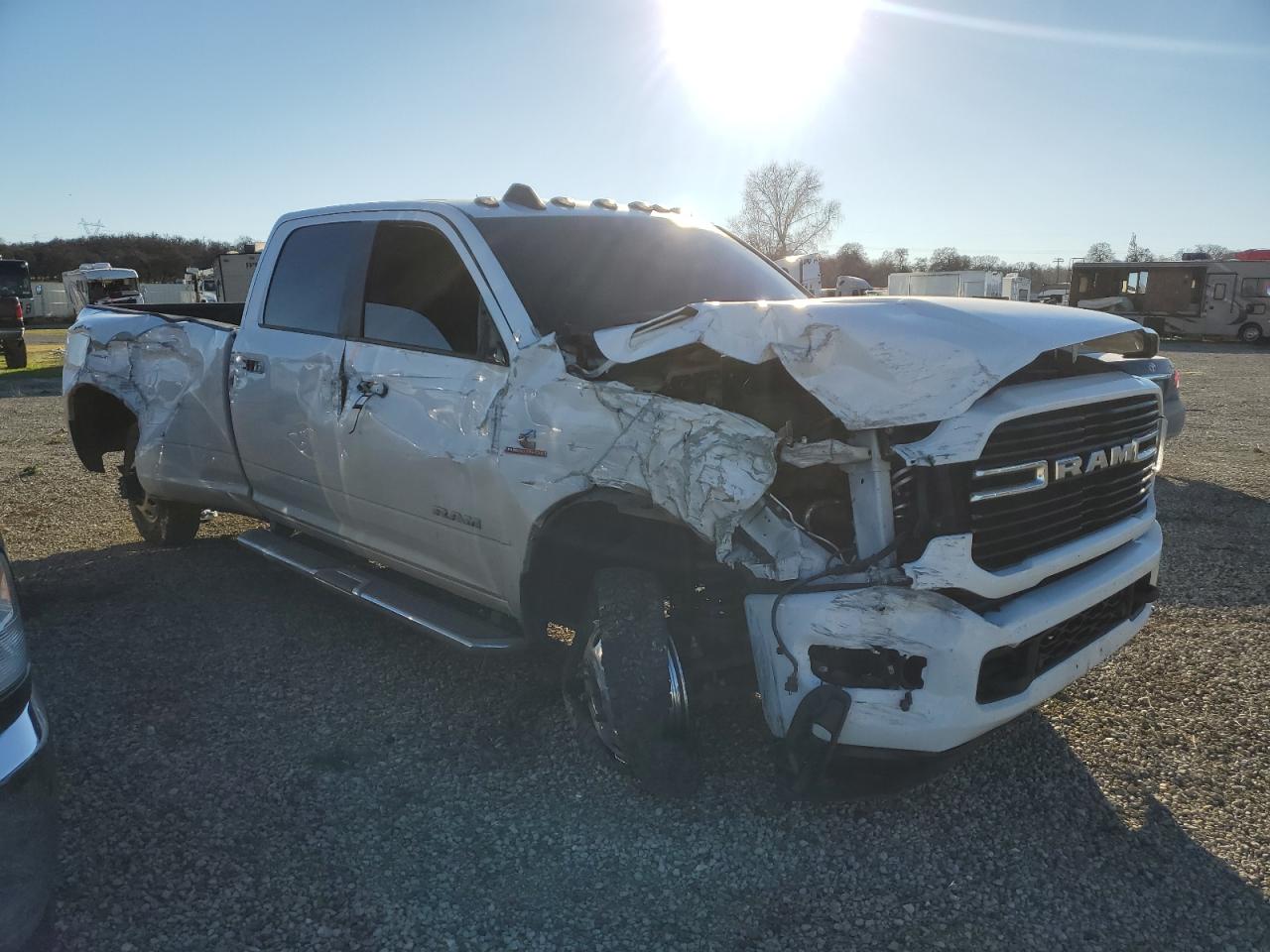 2021 RAM 3500 - Image 4