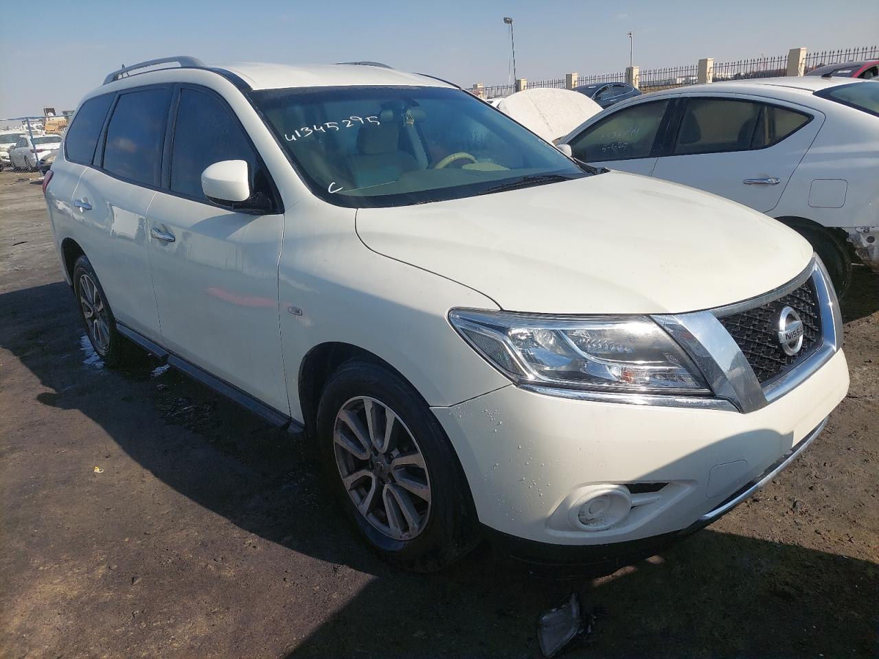 5N1AR2M51FC618930 - 2015 Nissan Pathfinder S - #41345295