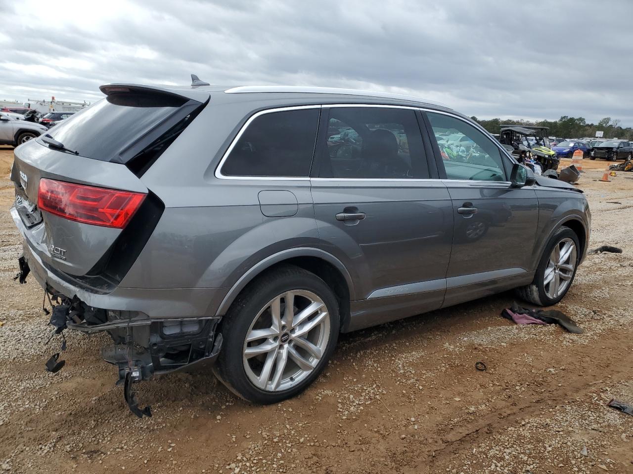 2018 Audi Q7 - Image 3