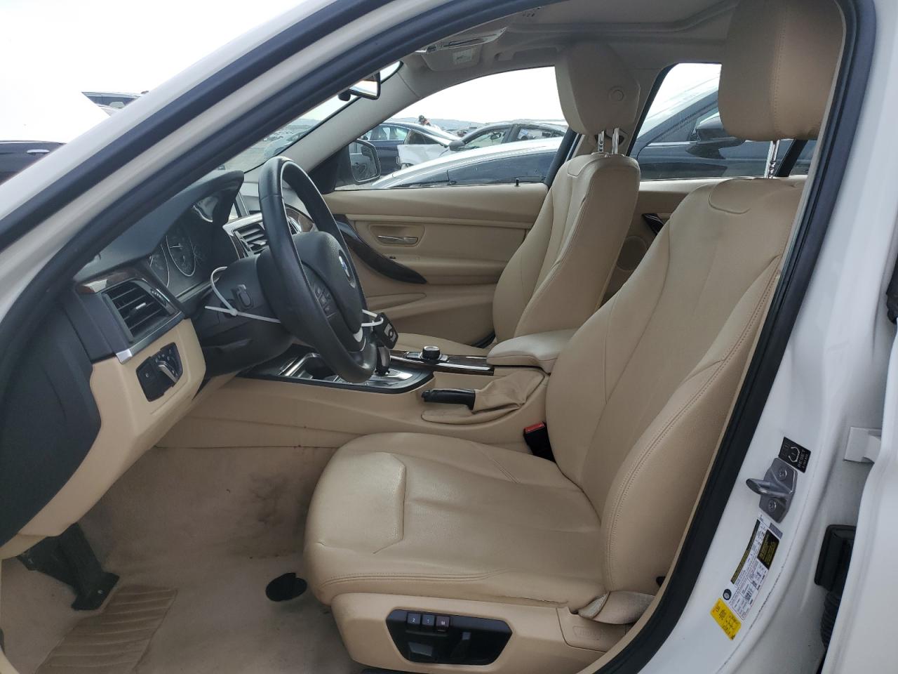 2014 BMW 3er - Image 7